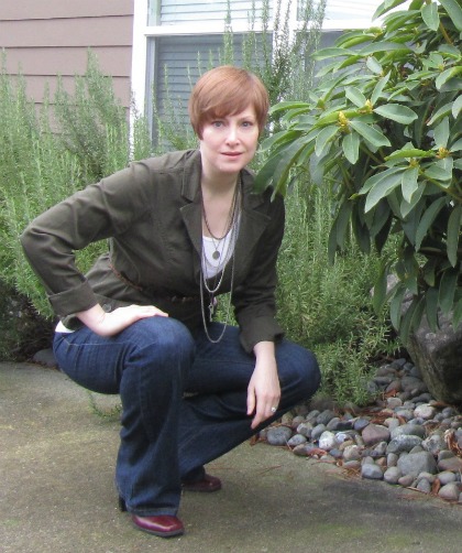 blazer with necklace