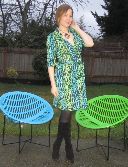 bluie and green leopard