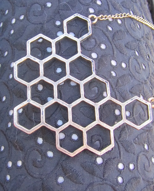 honeycomb necklace